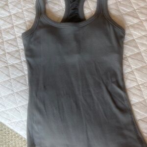 Medium Alo tank top